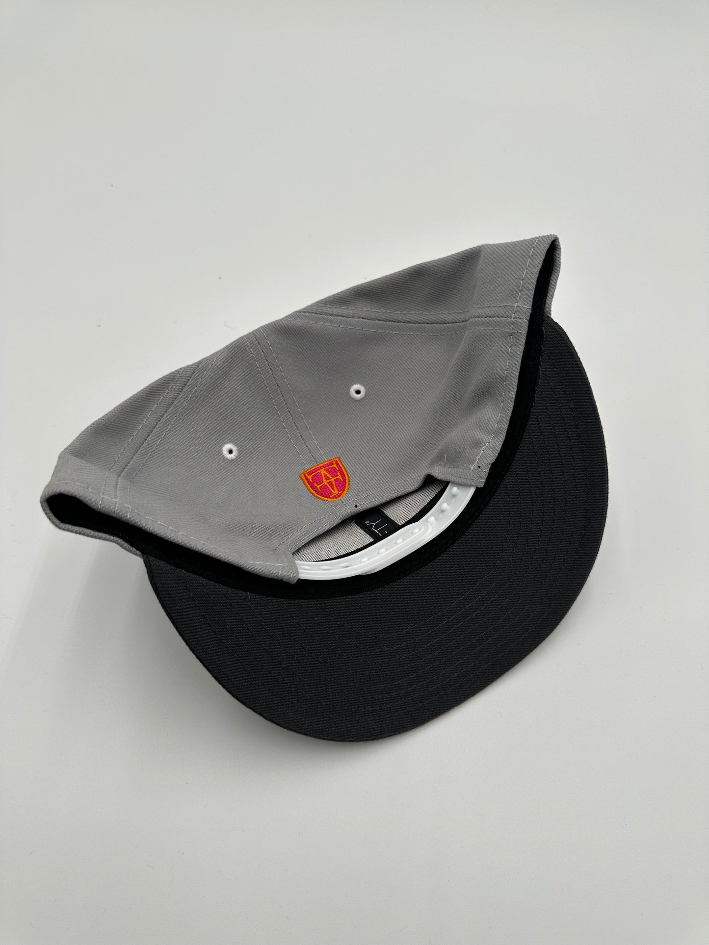 Grey Fitted Hawaii Mua SnapBack