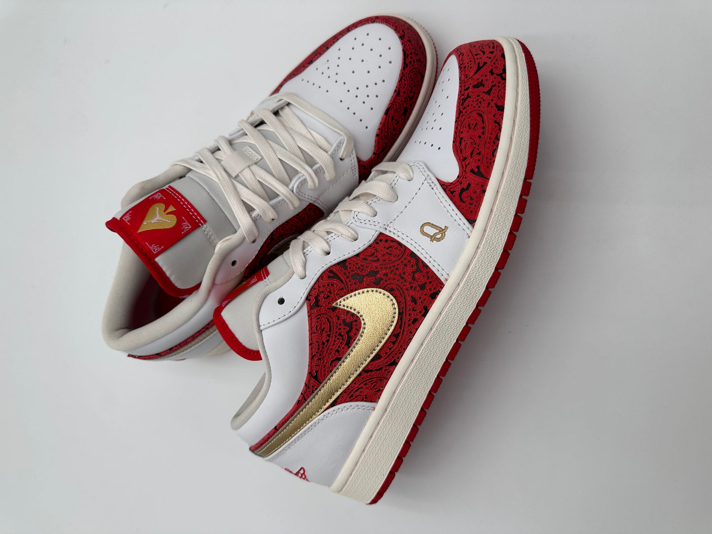 Jordan 1 Low Spade