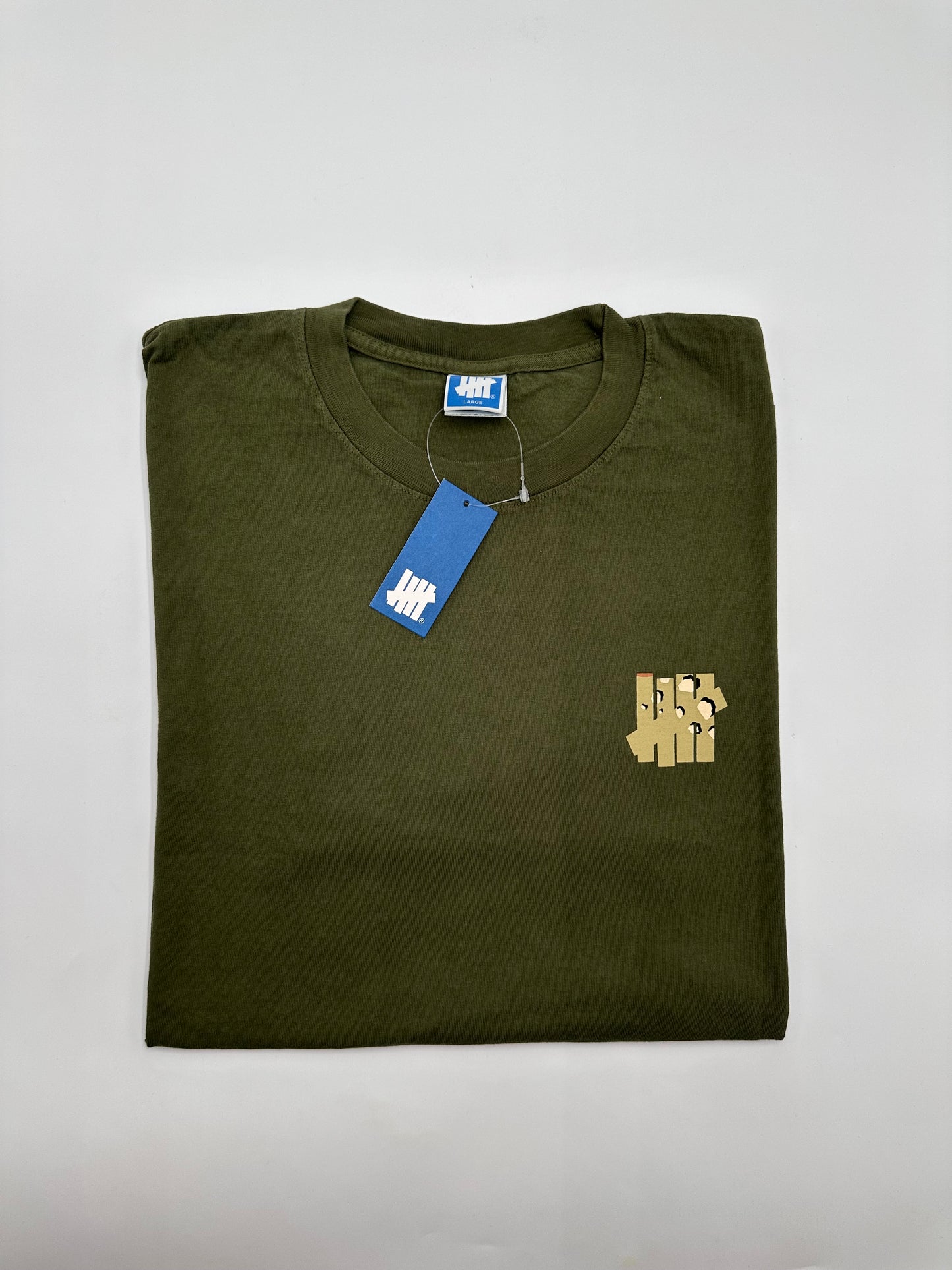 Undefeated Camo Icon Olive Tee