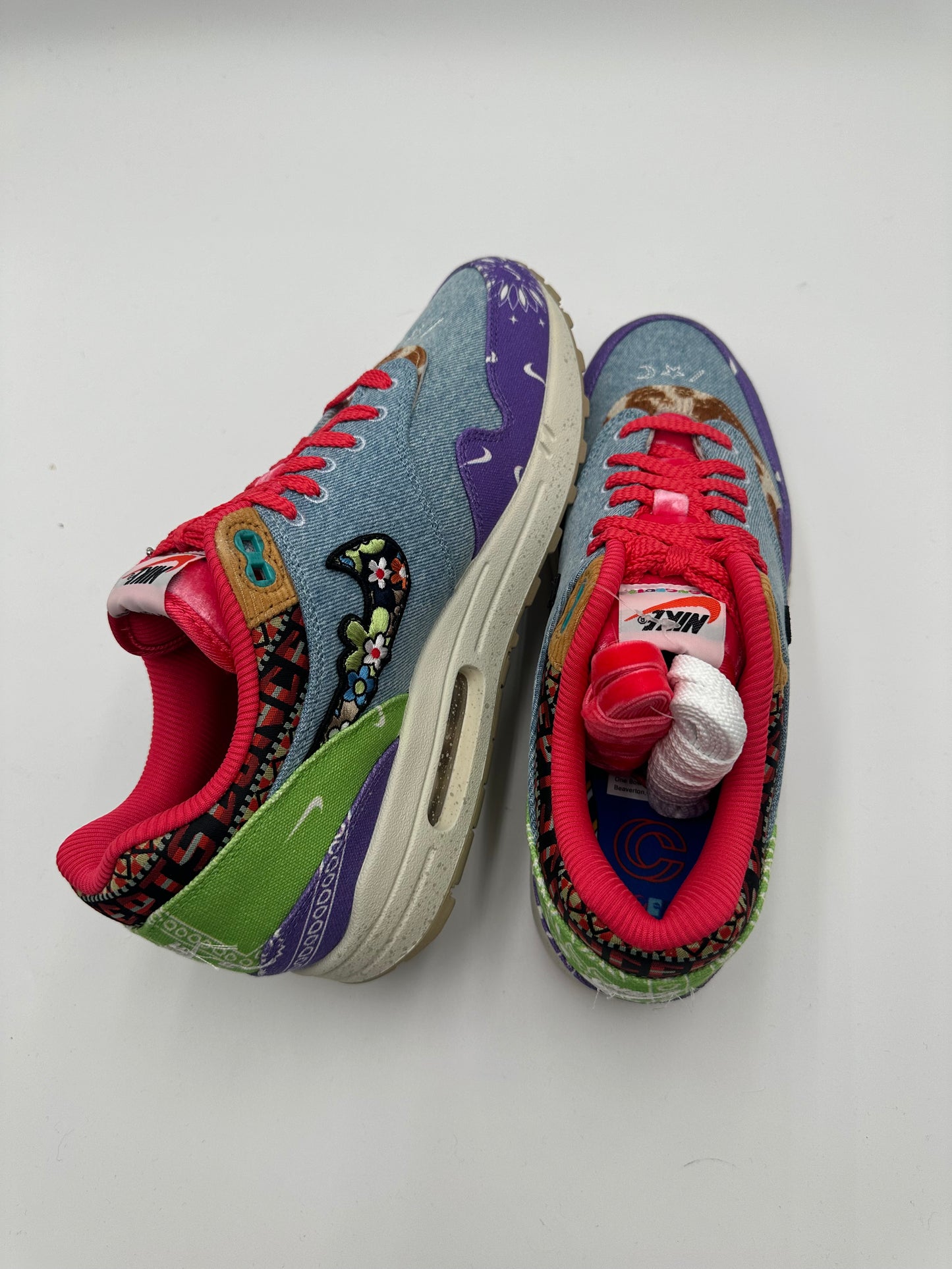 Air Max 1 Concept Far Out (Special Box)