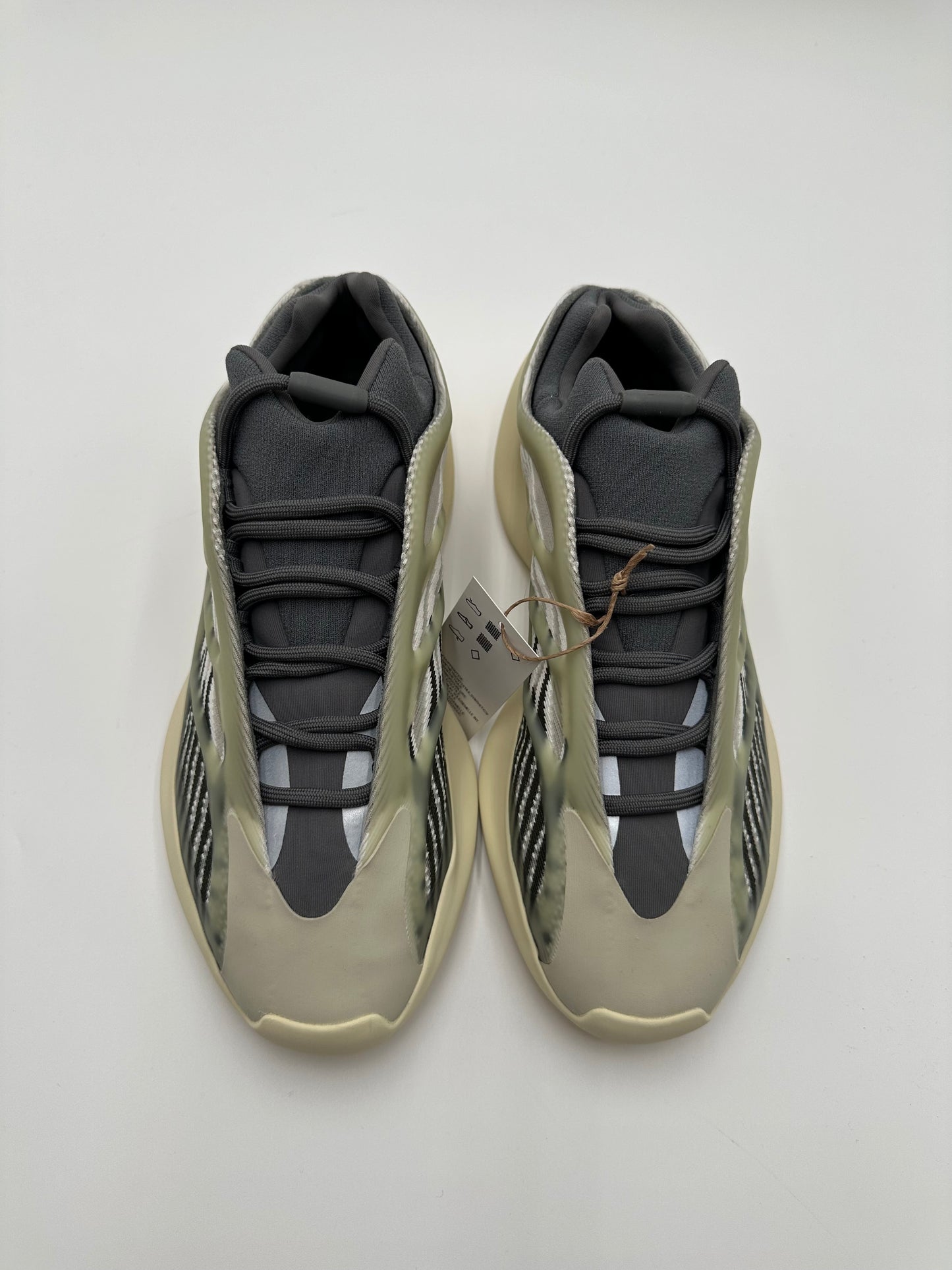 Yeezy 700 Fade Salt