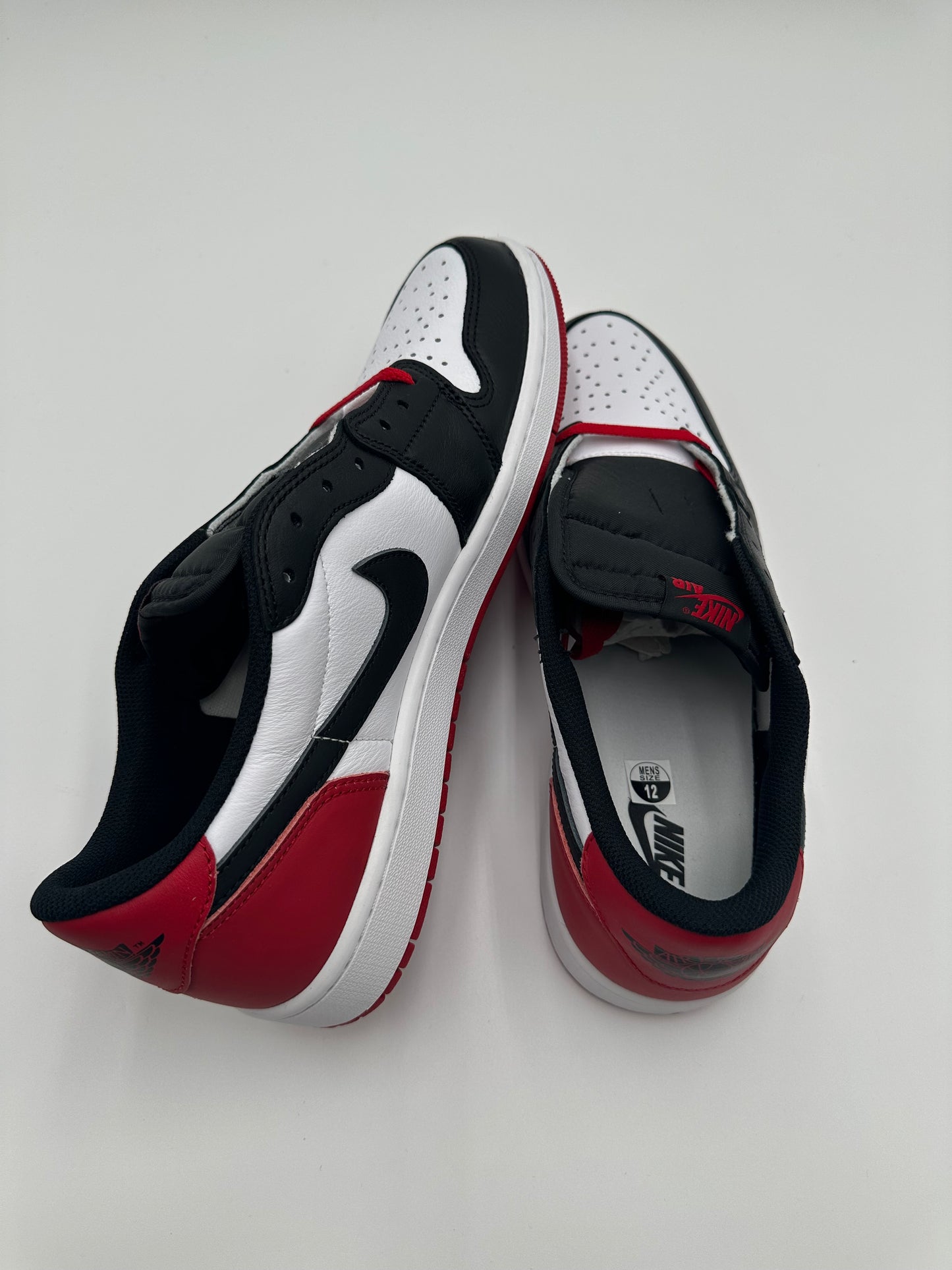 Jordan 1 Low Black Toe