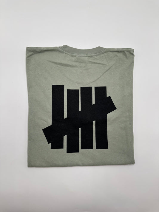 Undefeated Solid Icon Tee