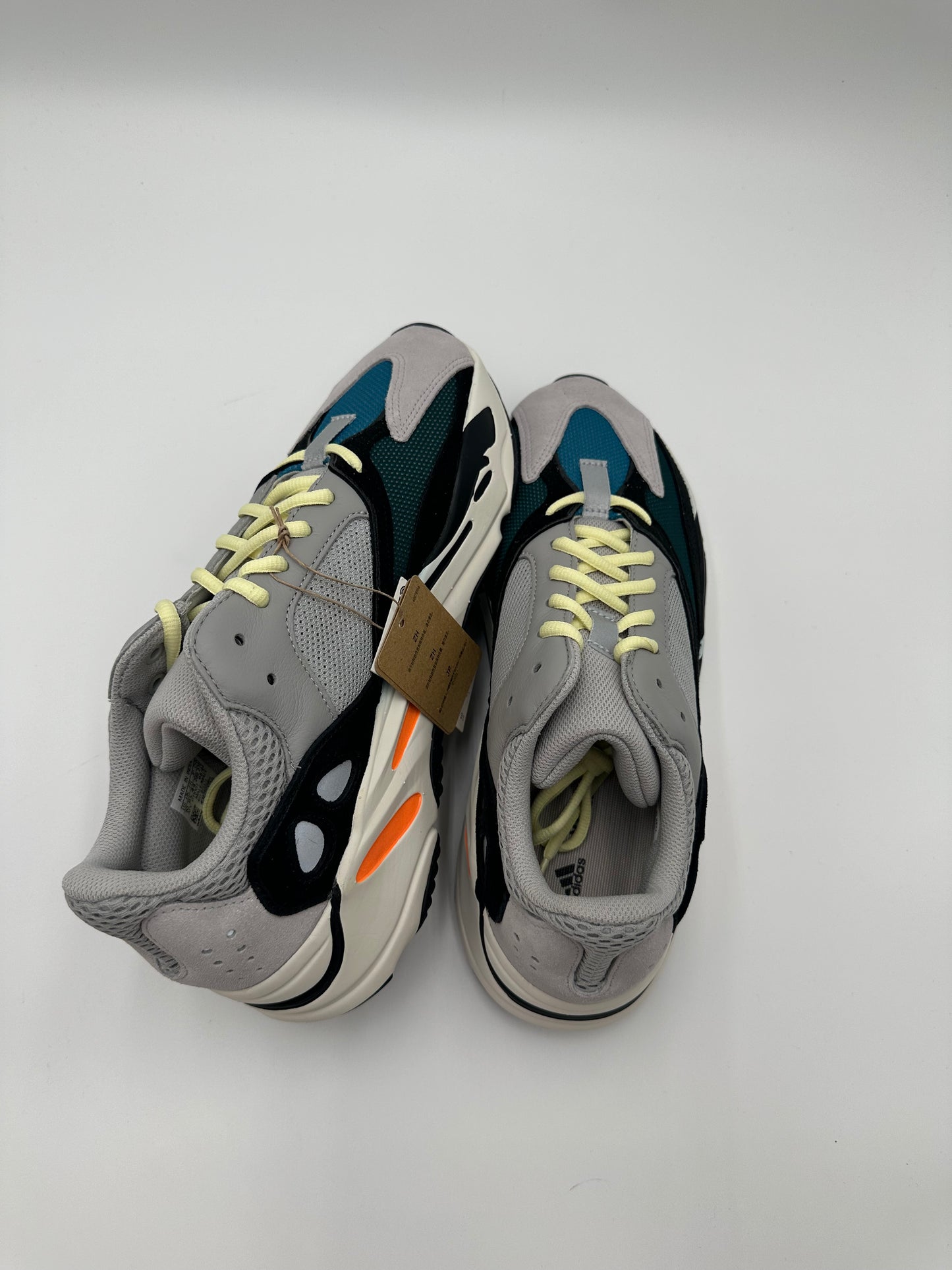 Adidas Yeezy 700 Waverunners