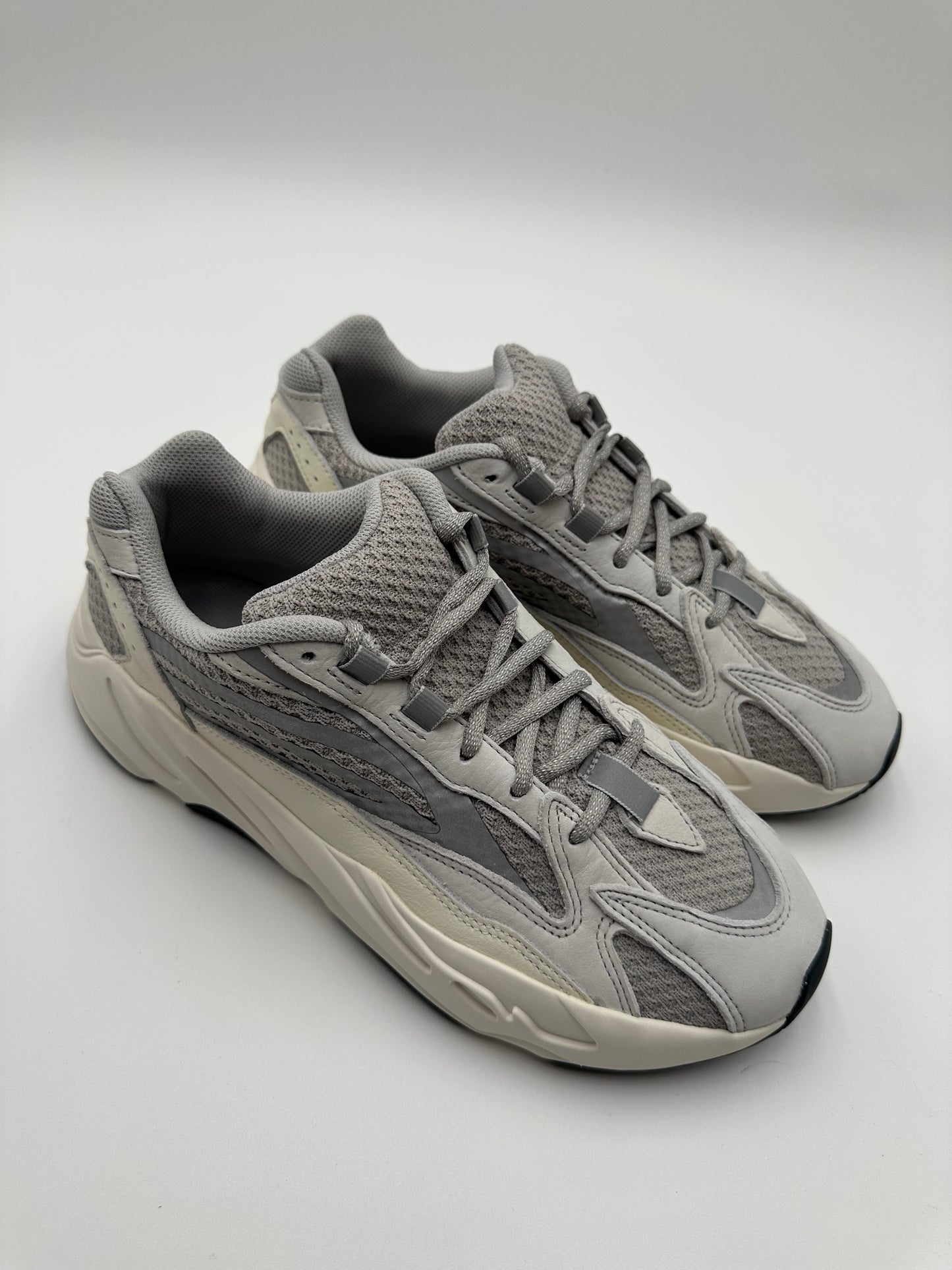 Yeezy 700 Static