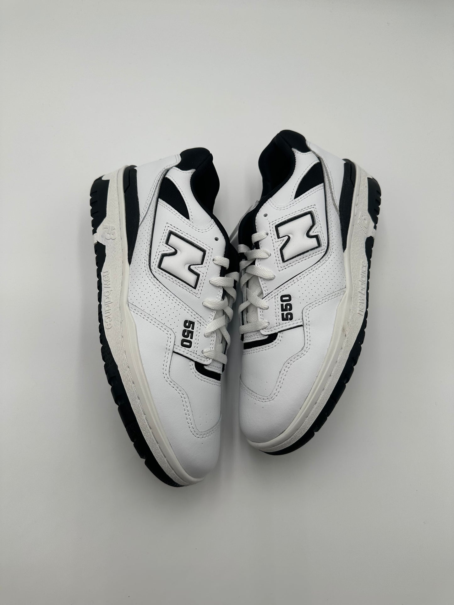 New Balance 550 Black and White