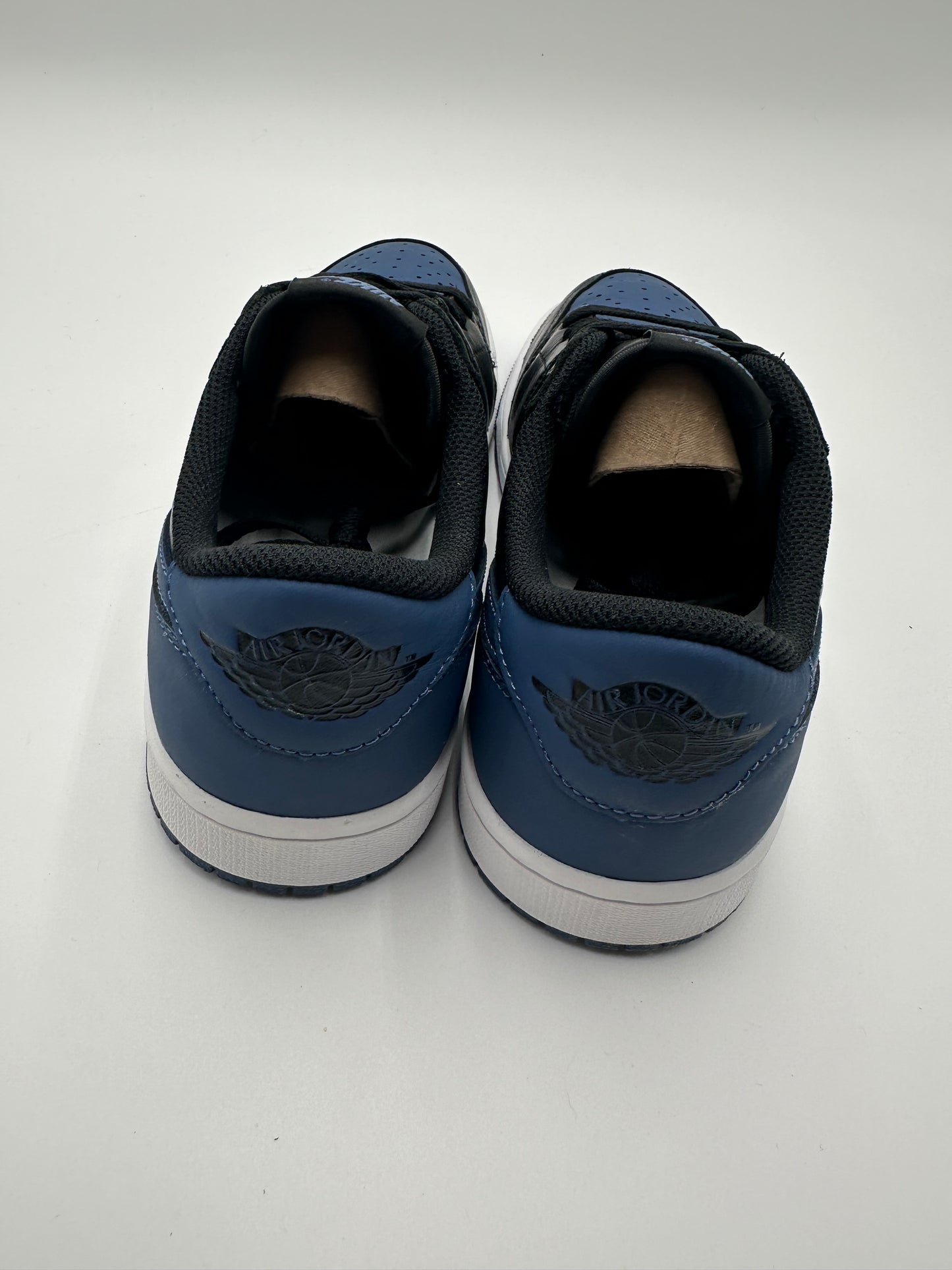 Jordan 1 Low Mystic Navy