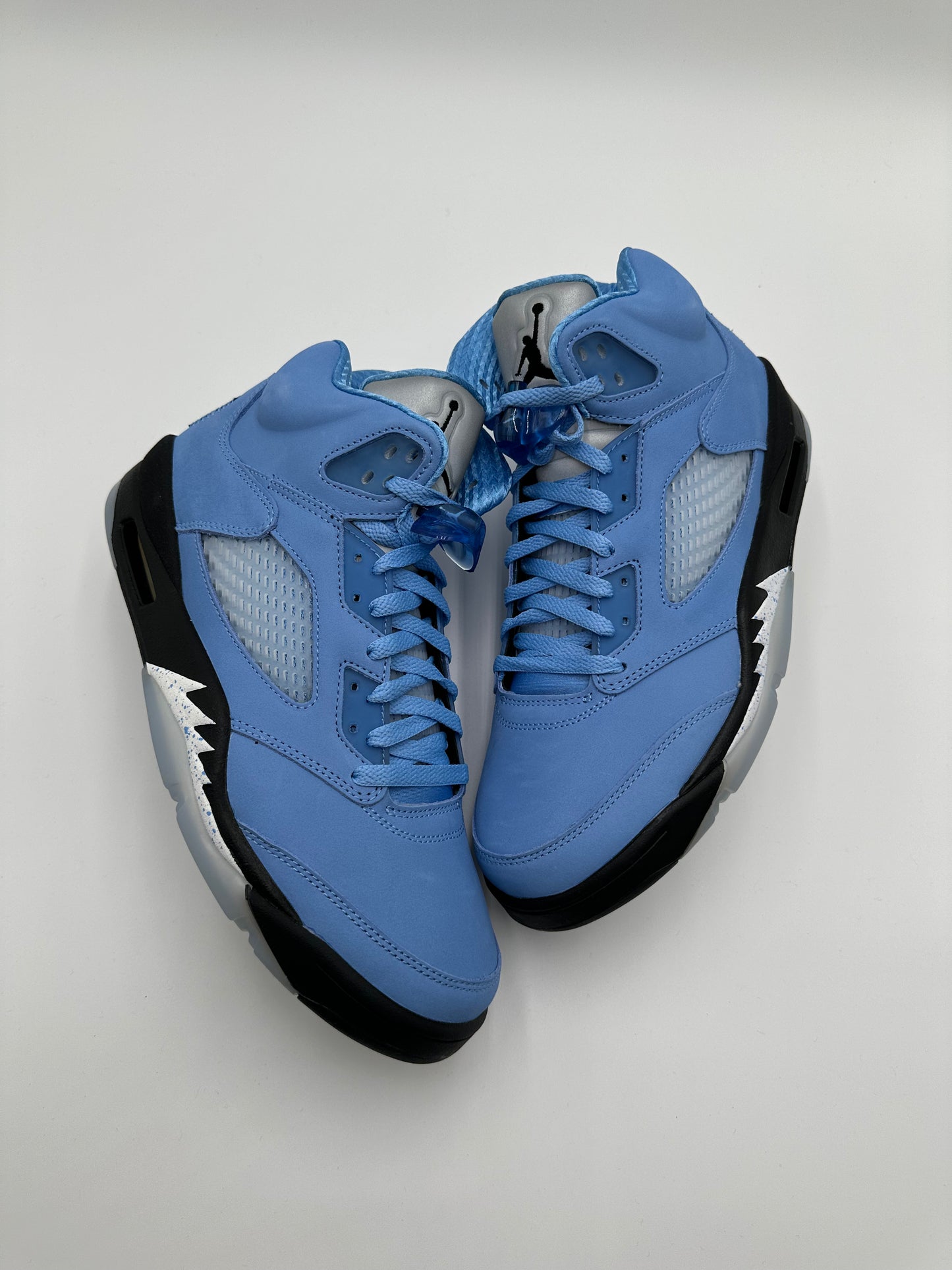 Jordan 5 UNC