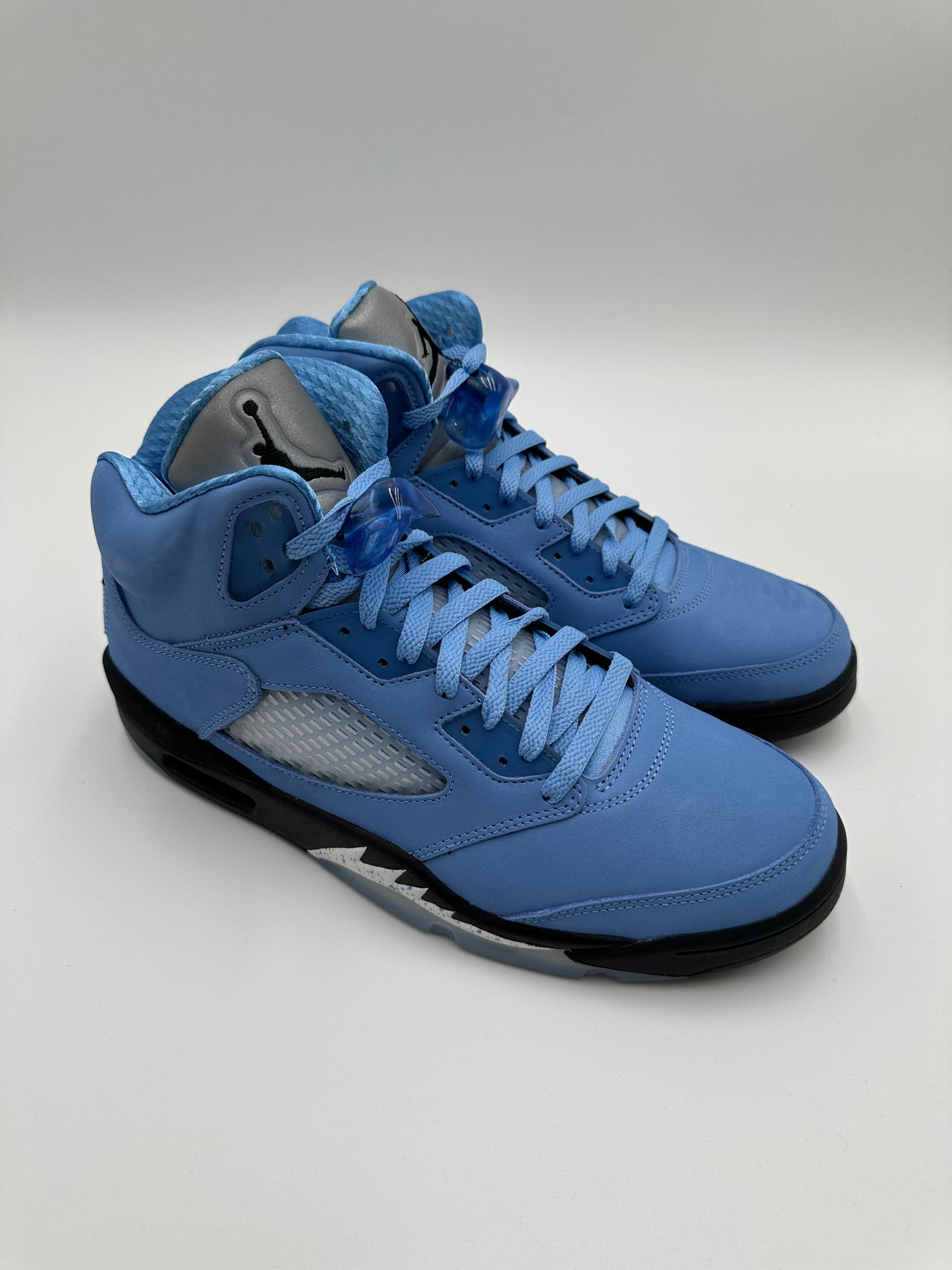 Jordan 5 UNC