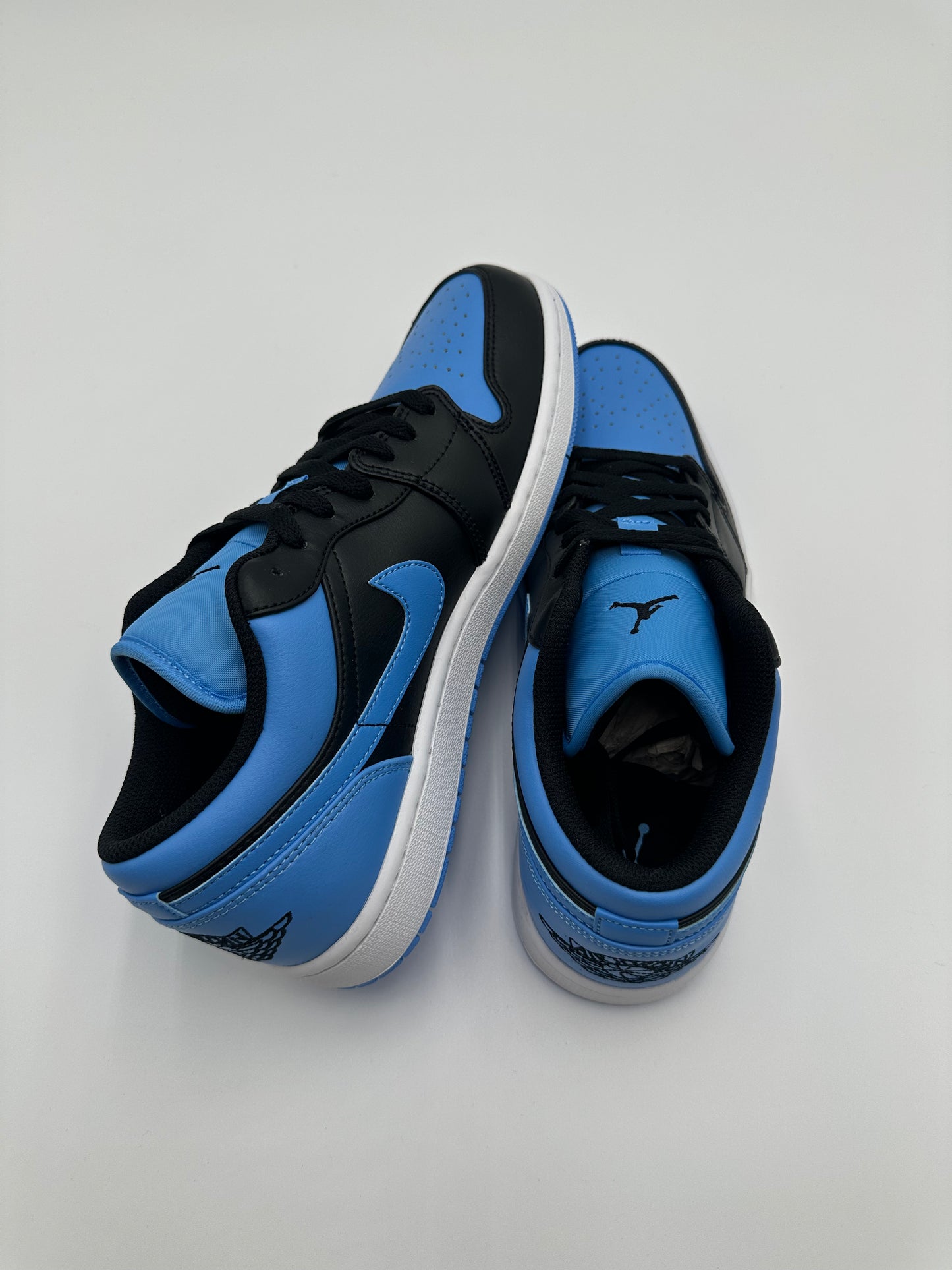 Jordan 1 Low University Blue Black