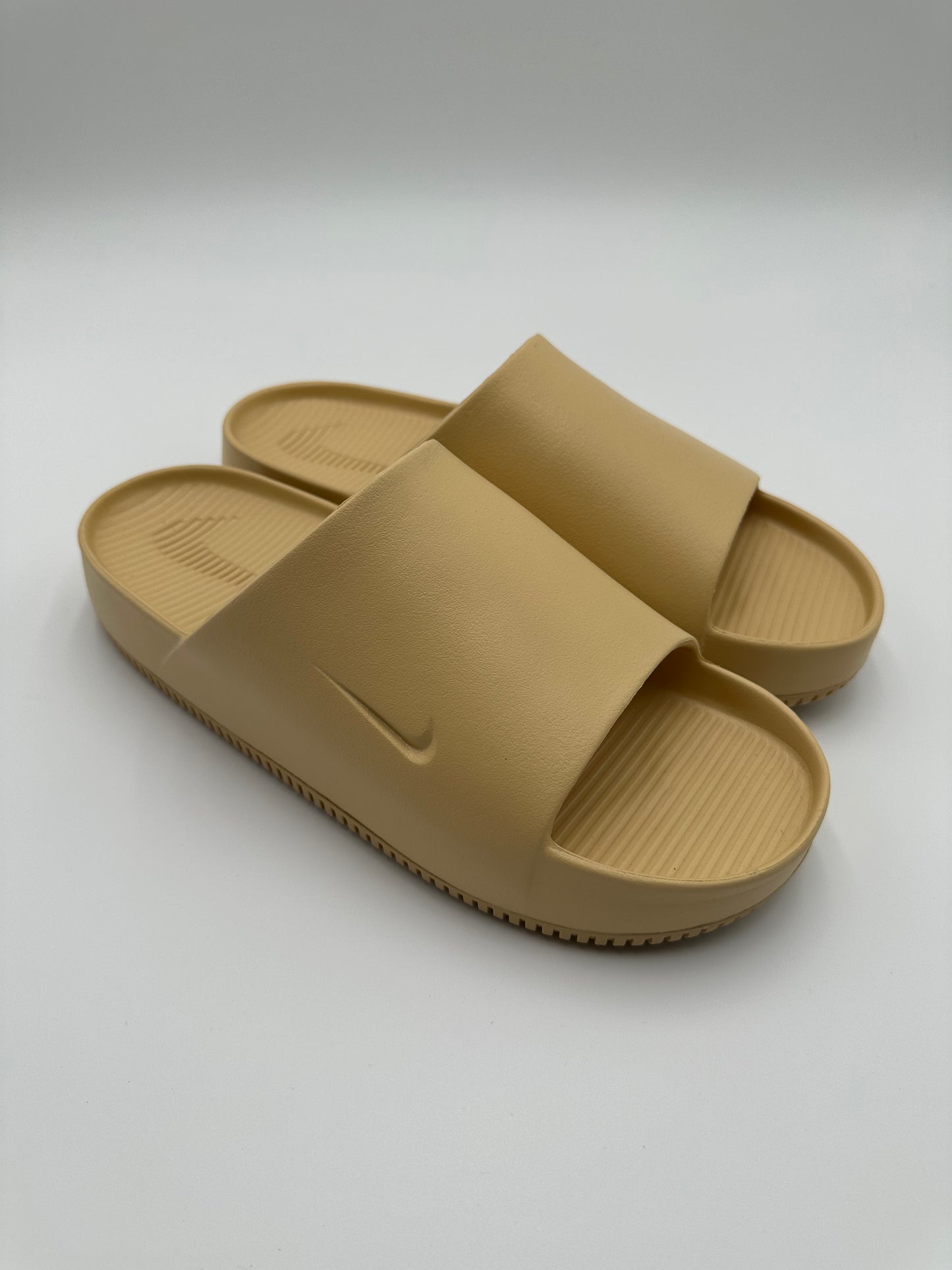 Nike Calm Slides Sesame